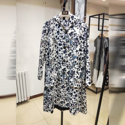 服裝品牌加盟店經(jīng)營管理 貨源好才是硬道理